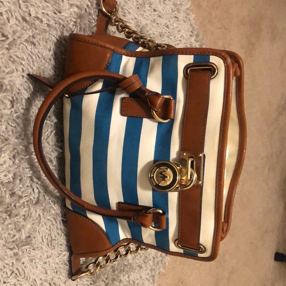 Michael kors shoulder bag